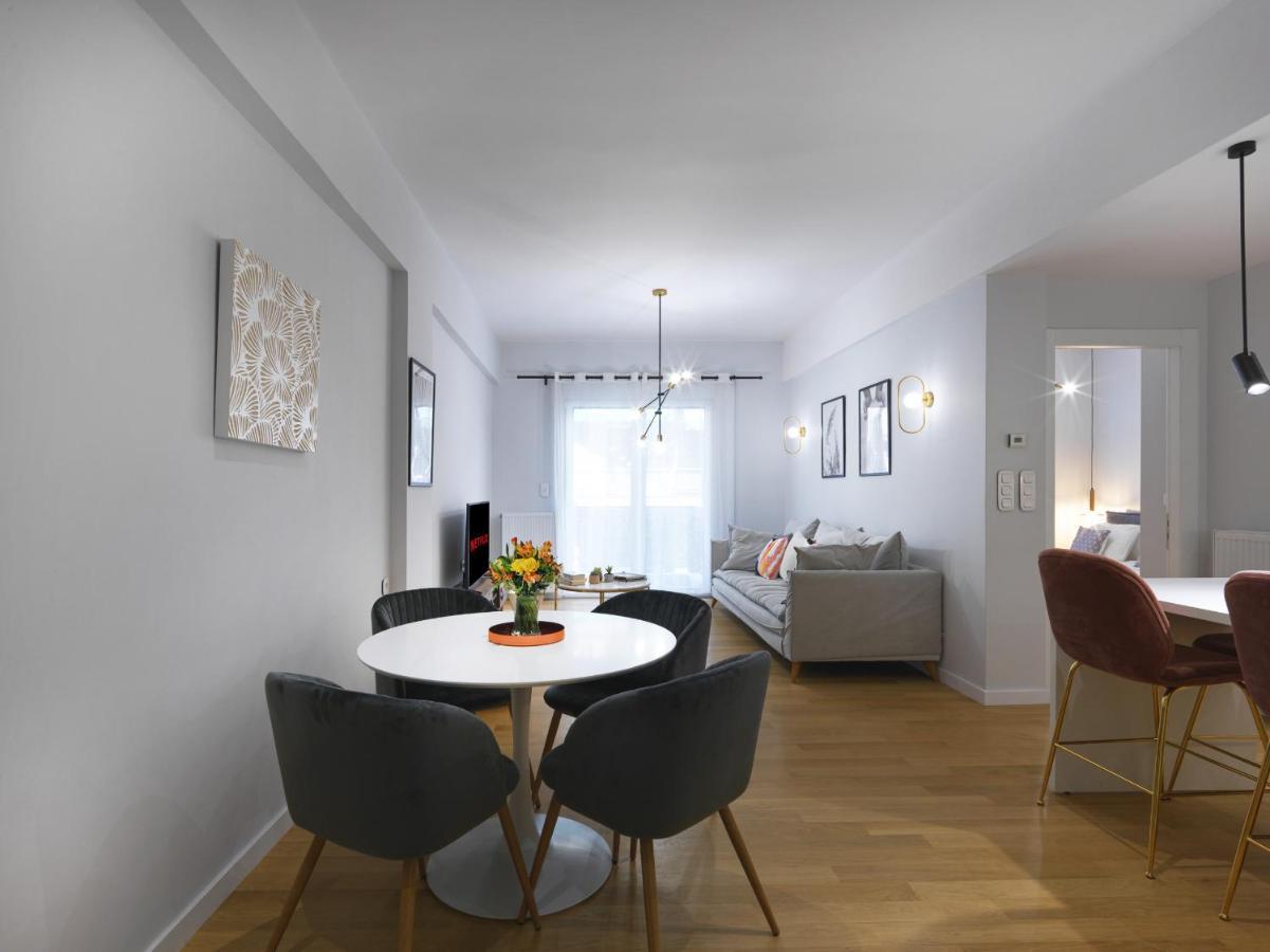 Fresh, New & Ready For You! Rnvtd Apt In Koukaki! Athen Eksteriør bilde