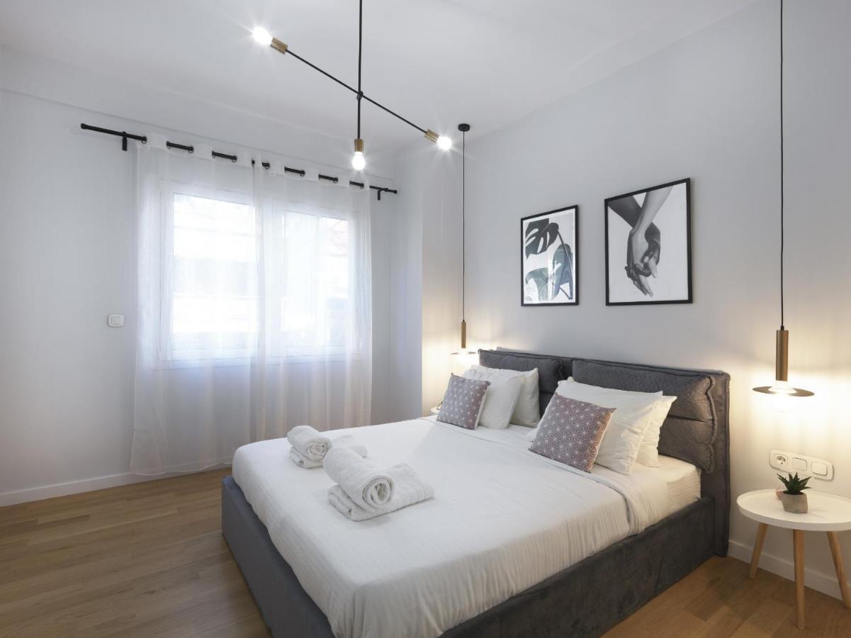 Fresh, New & Ready For You! Rnvtd Apt In Koukaki! Athen Eksteriør bilde